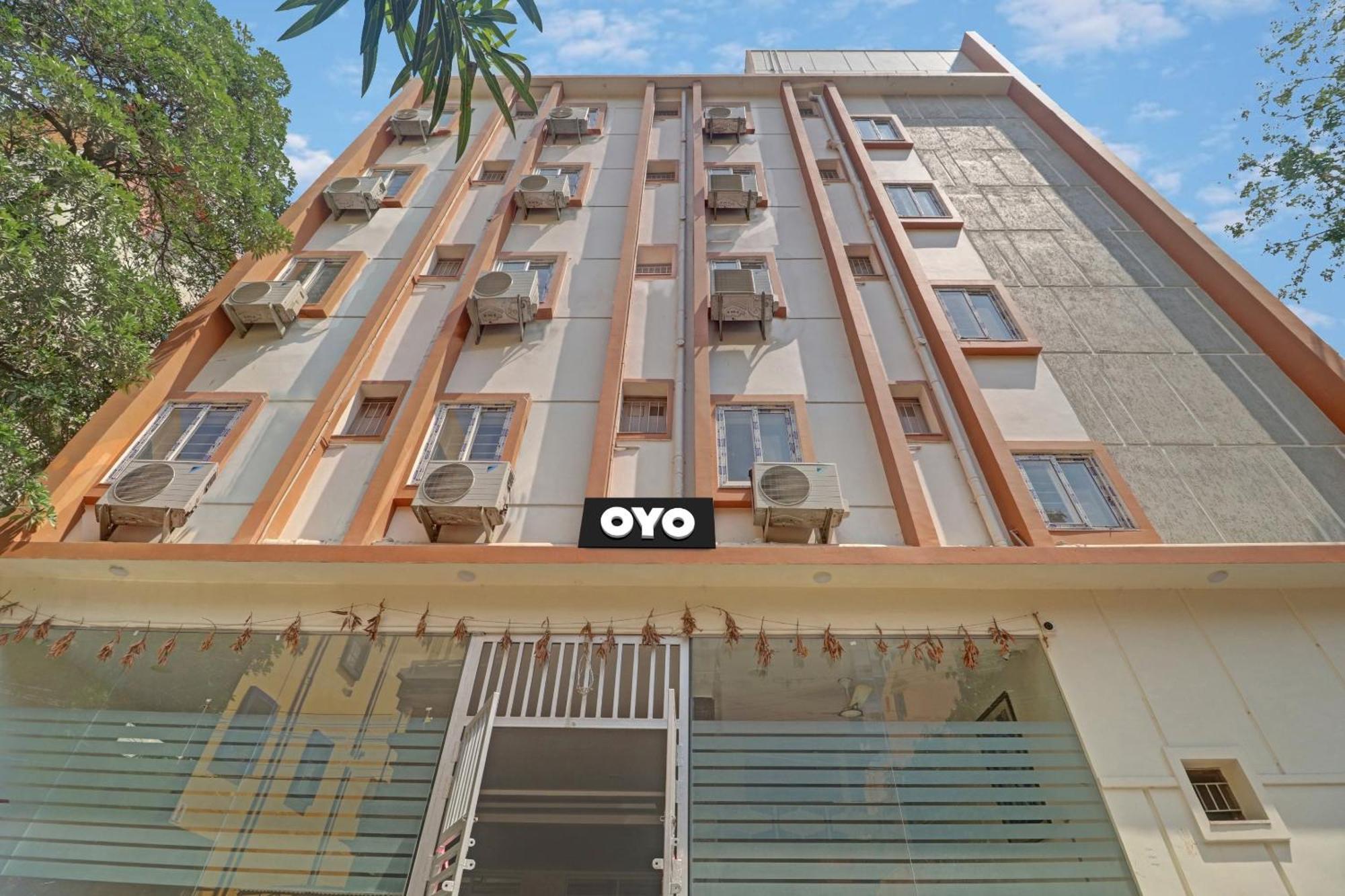 Collection O Ss Metro Ritz Hotel Hyderabad Exterior foto