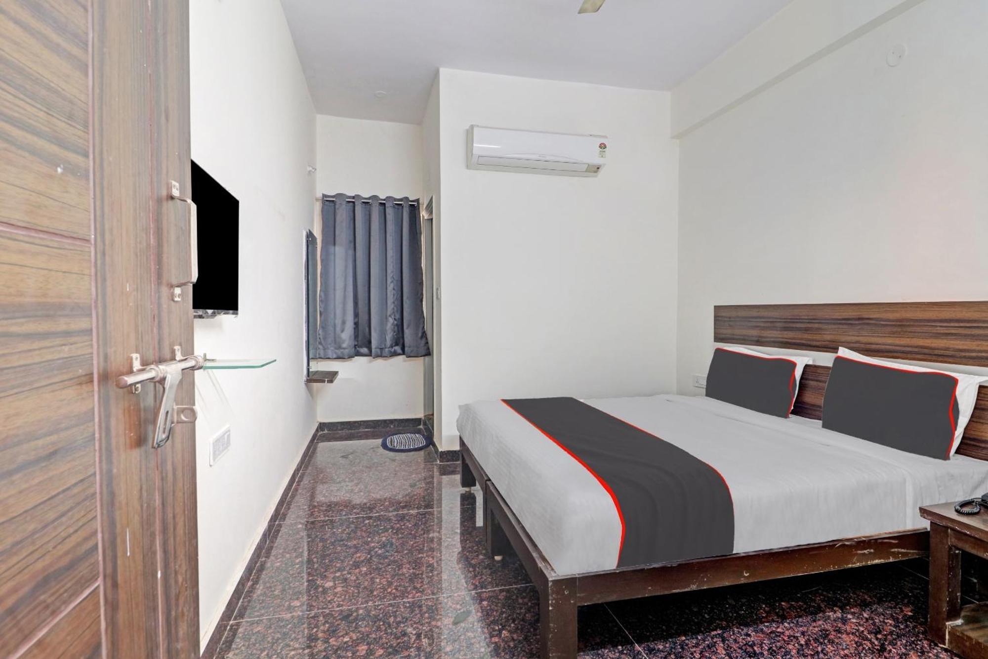 Collection O Ss Metro Ritz Hotel Hyderabad Exterior foto